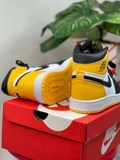 Nike Air Jordan Retro 1 Yellow Toe