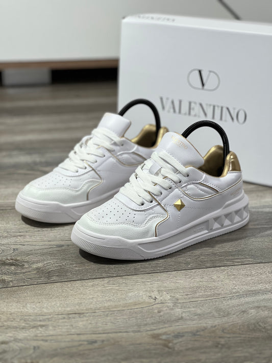 Valentino Low