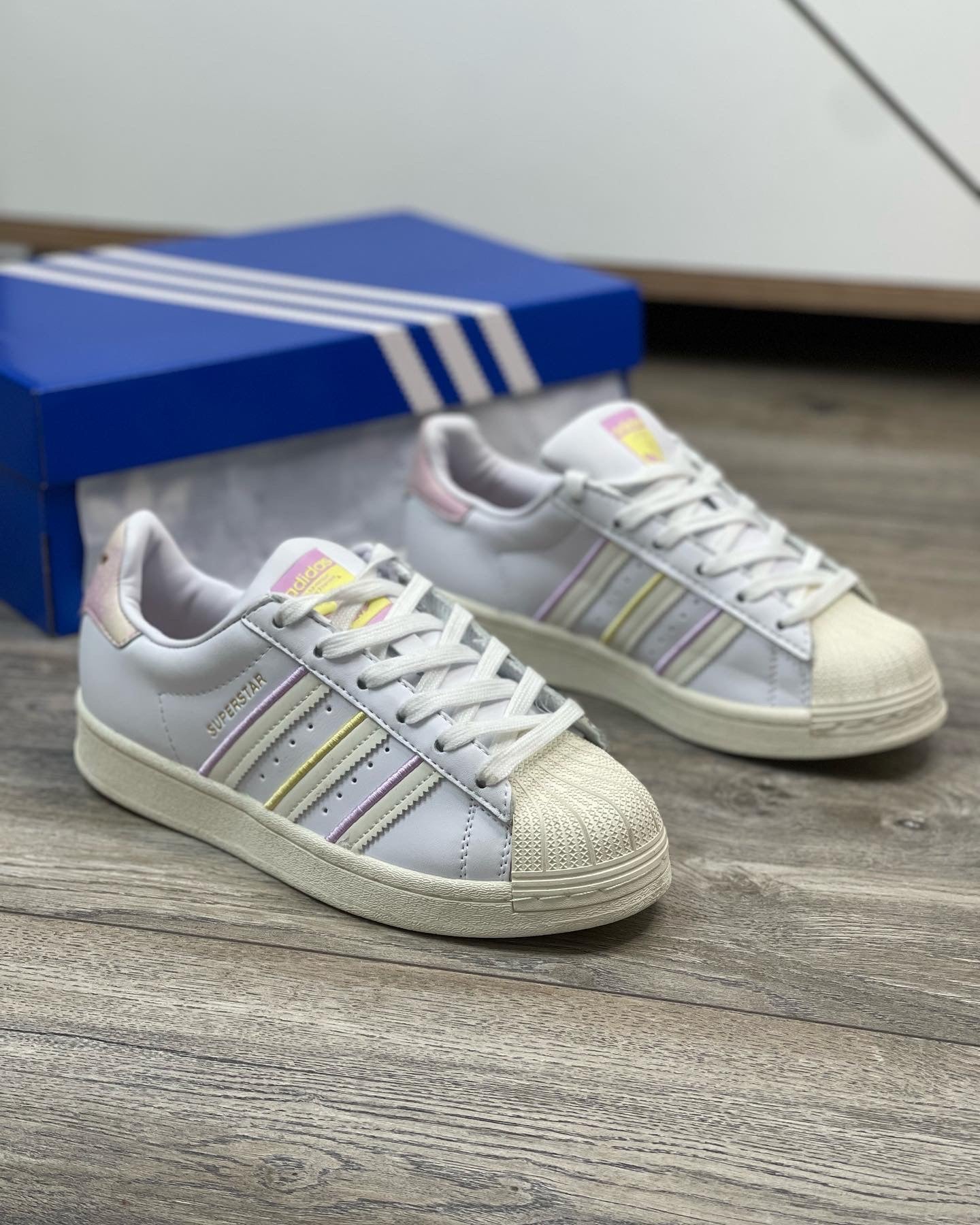 Adidas Super Star