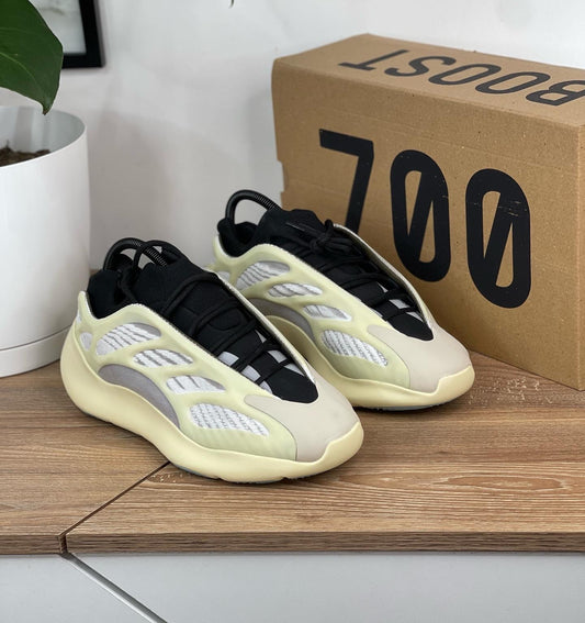 Adidas Yeezy 700V2 Azael